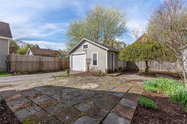 409 Dewitt Street, Syracuse, NY 13203