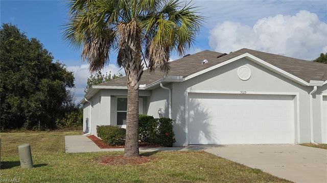 9129 Aegean CIR, Lehigh Acres, FL 33936