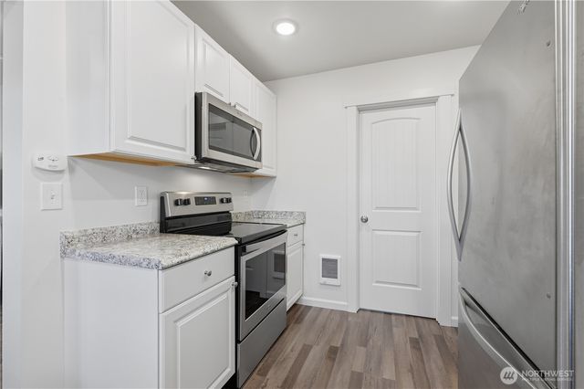 612 7th Street NW, Puyallup, WA 98371