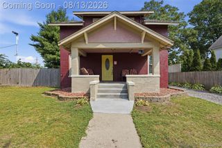 107 2nd Street, Fenton, MI 48430