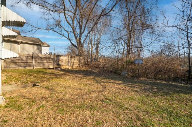 2139 N 33rd Street, Kansas City, KS 66104