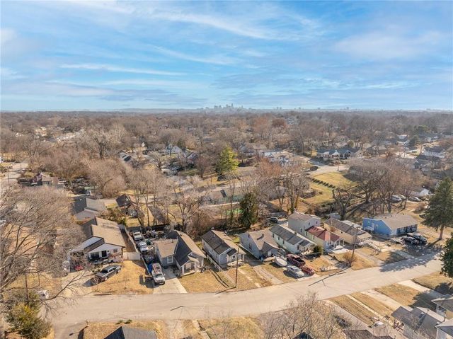 2139 N 33rd Street, Kansas City, KS 66104