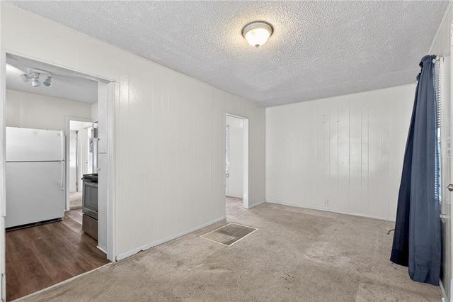 2139 N 33rd Street, Kansas City, KS 66104