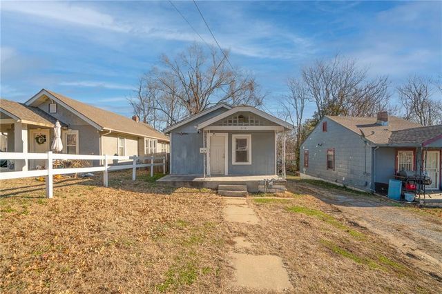 2139 N 33rd Street, Kansas City, KS 66104