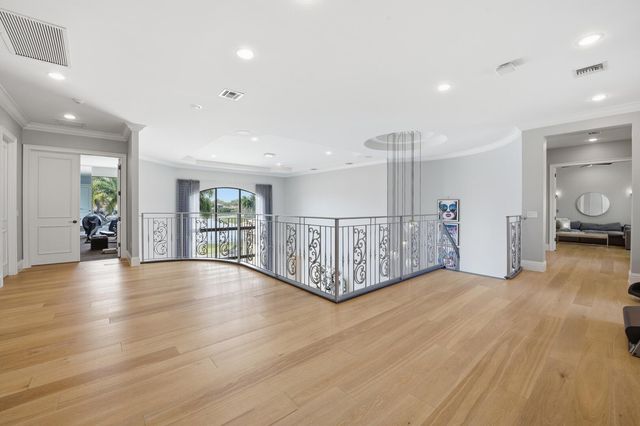 16919 Crown Bridge Drive, Delray Beach, FL 33446