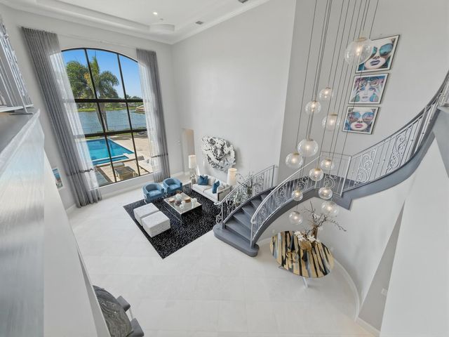 16919 Crown Bridge Drive, Delray Beach, FL 33446