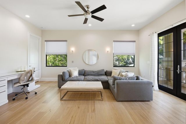 16919 Crown Bridge Drive, Delray Beach, FL 33446