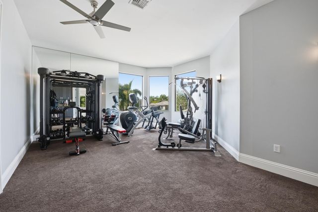 16919 Crown Bridge Drive, Delray Beach, FL 33446