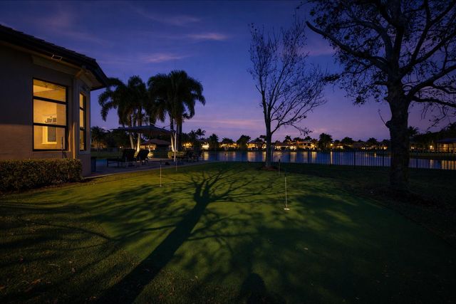 16919 Crown Bridge Drive, Delray Beach, FL 33446