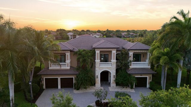 16919 Crown Bridge Drive, Delray Beach, FL 33446
