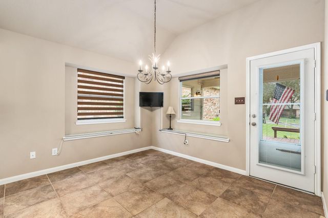 132 Fairway View Lane, Montgomery, TX 77356