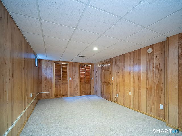 19 Hampton Park 19, Branford, CT 06405