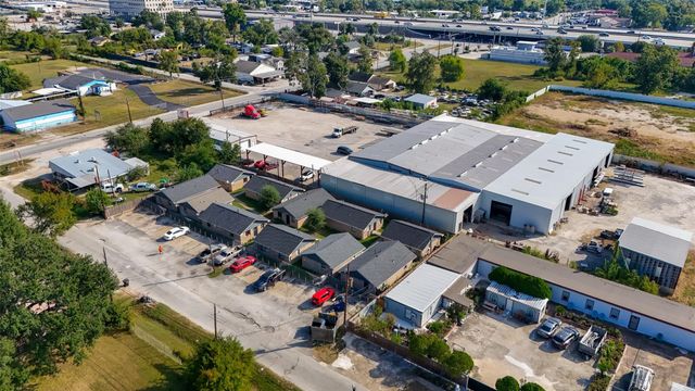 8814 Manus Street 1-11, Houston, TX 77093