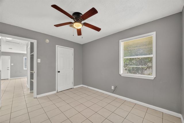 8814 Manus Street 1-11, Houston, TX 77093