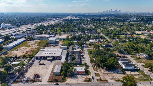 8814 Manus Street 1-11, Houston, TX 77093