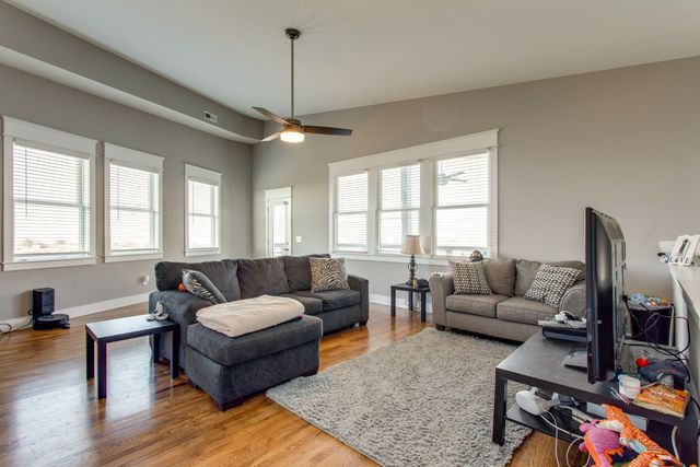 446 37th Ave, N, Nashville, TN 37209