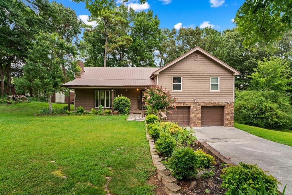 4005 Pinewood Drive, Dalton, GA 30721