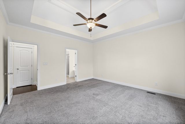 1138 N Ja Tate Dr, Clarksville, TN 37043