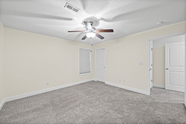 1138 N Ja Tate Dr, Clarksville, TN 37043
