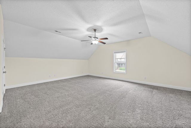 1138 N Ja Tate Dr, Clarksville, TN 37043
