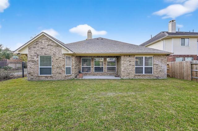 17202 Williams Pine Drive, Cypress, TX 77433
