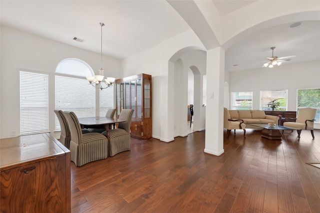 17202 Williams Pine Drive, Cypress, TX 77433