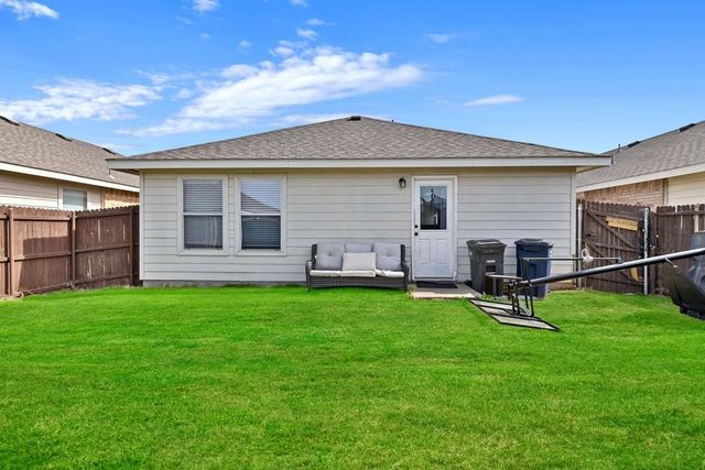 8925 Sun Haven Way, Fort Worth, TX 76244