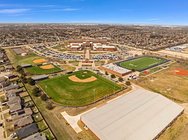 8925 Sun Haven Way, Fort Worth, TX 76244