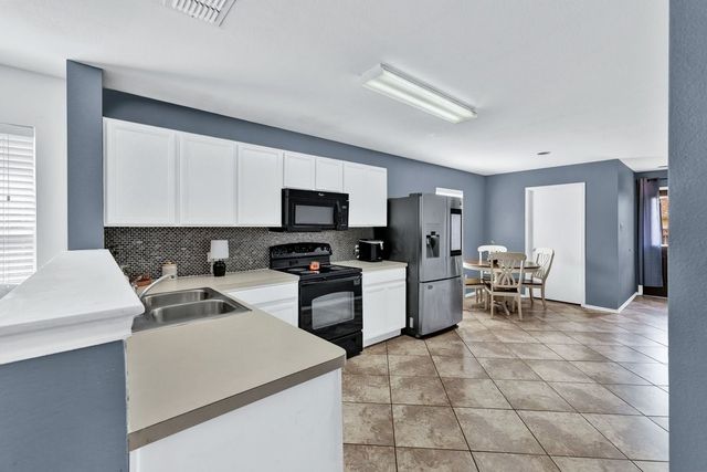 8925 Sun Haven Way, Fort Worth, TX 76244