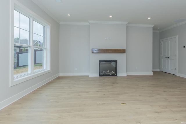 6992 Barlow Court, Newburgh, IN 47630