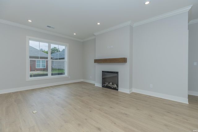 6992 Barlow Court, Newburgh, IN 47630