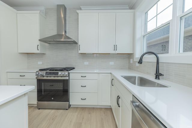 6992 Barlow Court, Newburgh, IN 47630