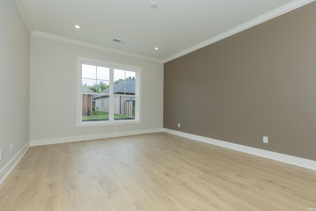 6992 Barlow Court, Newburgh, IN 47630