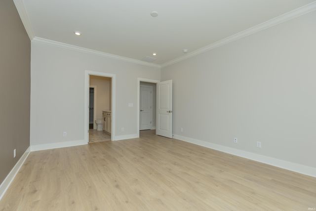 6992 Barlow Court, Newburgh, IN 47630