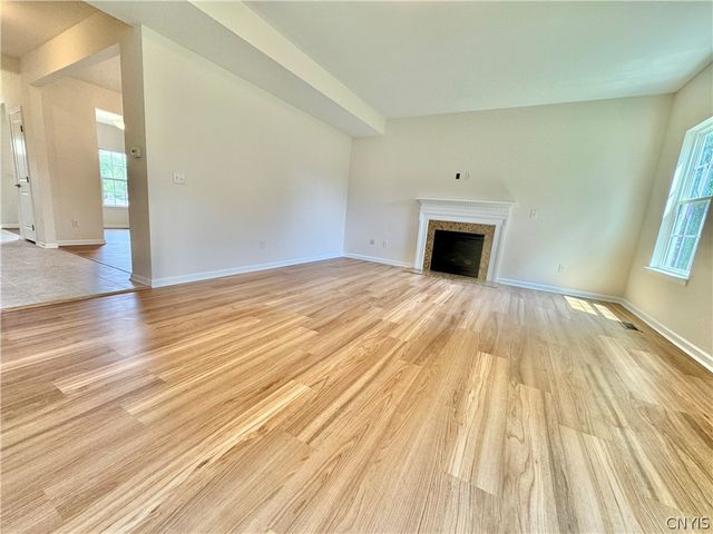 101 Rising Crest Circle, Manlius, NY 13116
