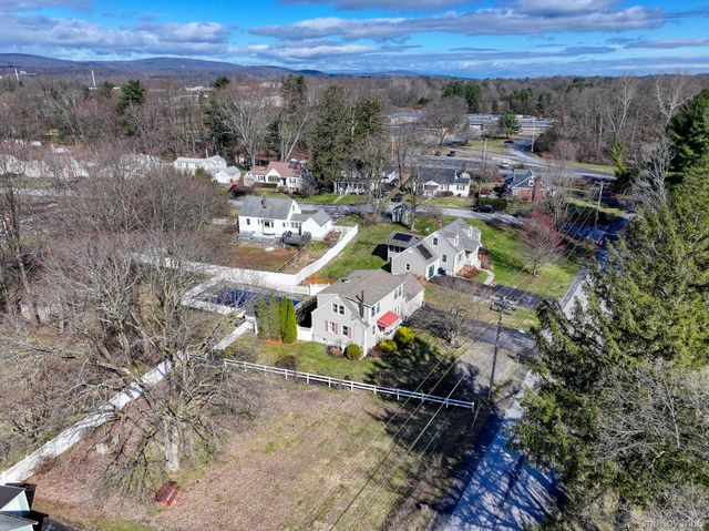 5 Croft Road, Poughkeepsie, NY 12603