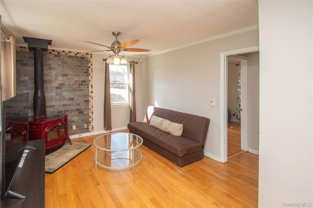 5 Croft Road, Poughkeepsie, NY 12603