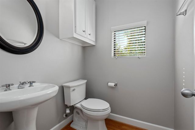 650 Westcross Street 9, Houston, TX 77018