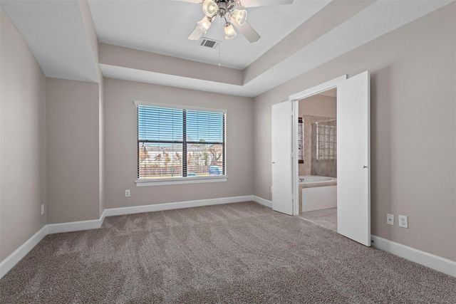 650 Westcross Street 9, Houston, TX 77018