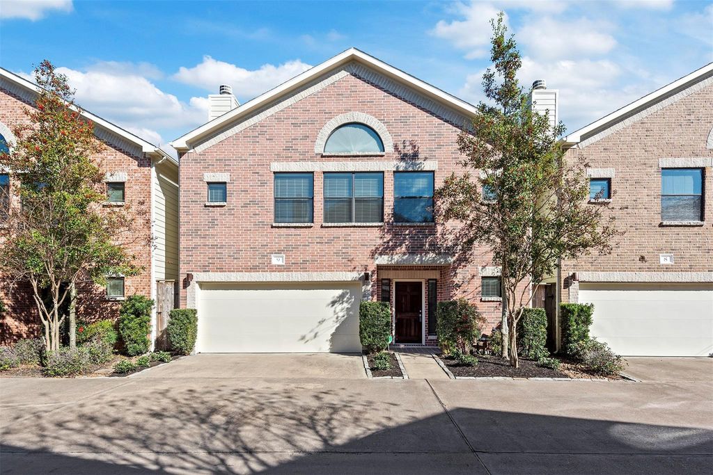 650 Westcross Street 9, Houston, TX 77018