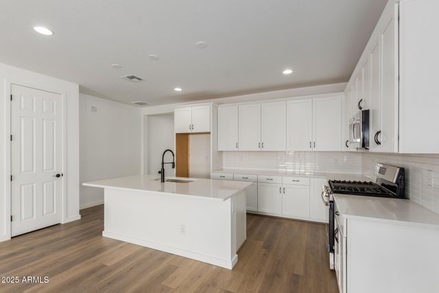 40461 W WADE Drive, Maricopa, AZ 85138