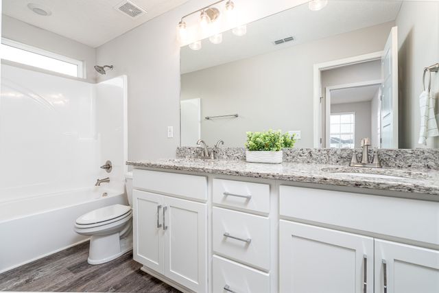 4240 Spyglass Dr, Murfreesboro, TN 37127