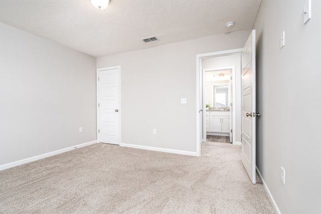 4240 Spyglass Dr, Murfreesboro, TN 37127