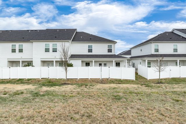 4240 Spyglass Dr, Murfreesboro, TN 37127