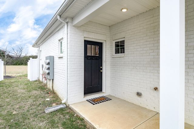 4240 Spyglass Dr, Murfreesboro, TN 37127