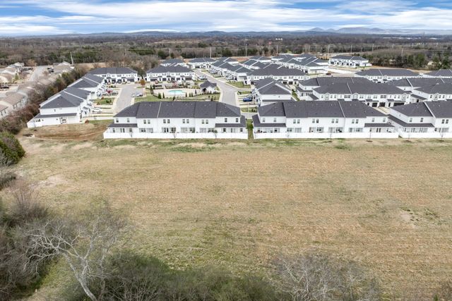 4240 Spyglass Dr, Murfreesboro, TN 37127