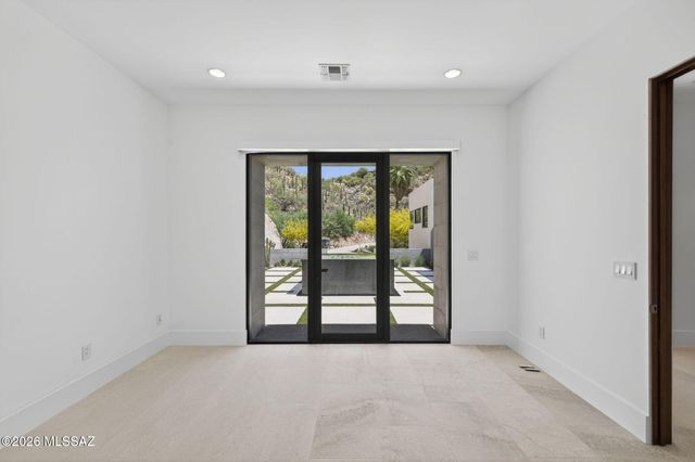 3569 E Secret Canyon Place, Tucson, AZ 85718