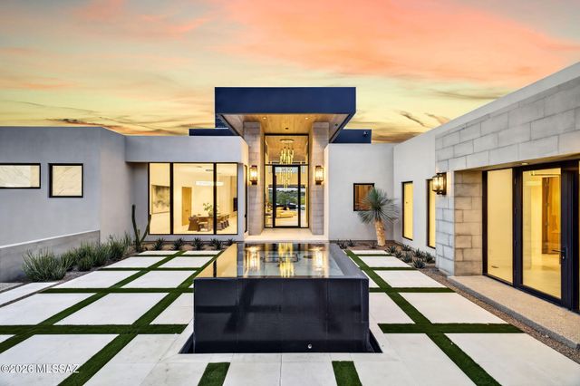 3569 E Secret Canyon Place, Tucson, AZ 85718