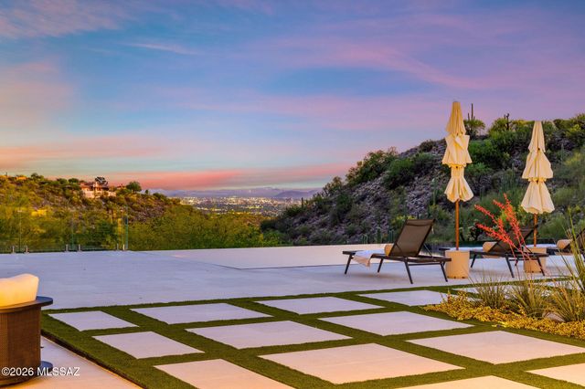 3569 E Secret Canyon Place, Tucson, AZ 85718