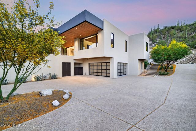 3569 E Secret Canyon Place, Tucson, AZ 85718